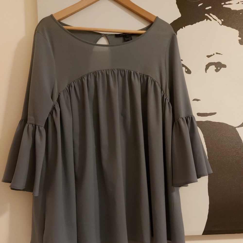 FRENCH CONNECTION flowing blouse with bell sleeves